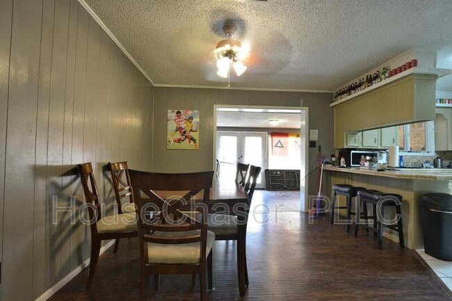 Building Photo - 4815 11th St