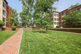 Building Photo - Prince Georges Apartments