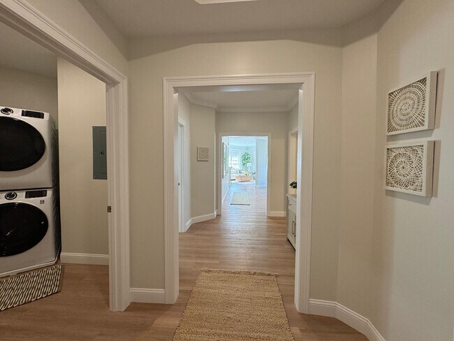 Building Photo - 74 Rockingham Rd