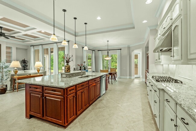 Building Photo - 9590 Bellasera Cir