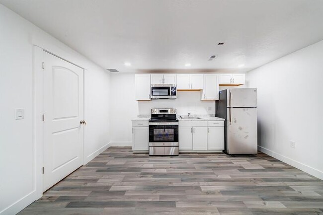 Building Photo - 3997 W 1960 N