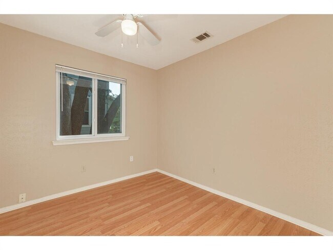 Building Photo - 12320 Scribe Dr