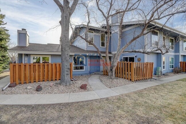 Building Photo - 8487 Everett Way