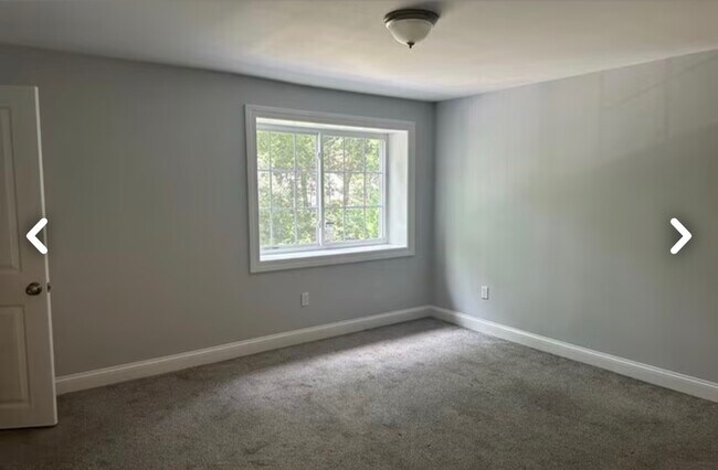 Building Photo - 29 Russell Ave