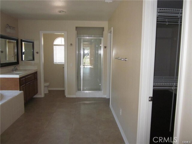 Building Photo - 27086 Pumpkin St