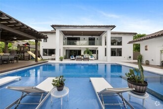 Building Photo - 9465 NW 52nd Doral Ln