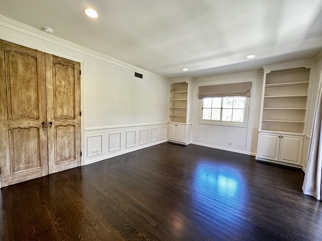 Building Photo - 9612 Arby Dr