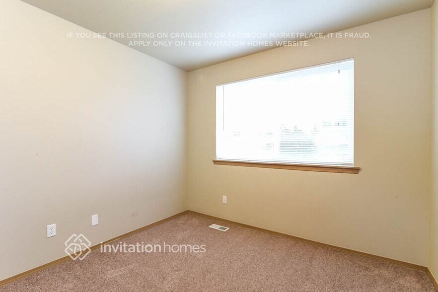 Building Photo - 8217 186th St Ct E