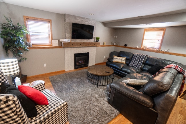 Building Photo - 4813 Dream Ln