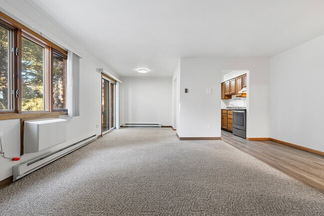 Building Photo - East Shore Apartments