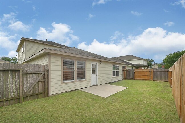 Building Photo - 14418 Cellini Dr
