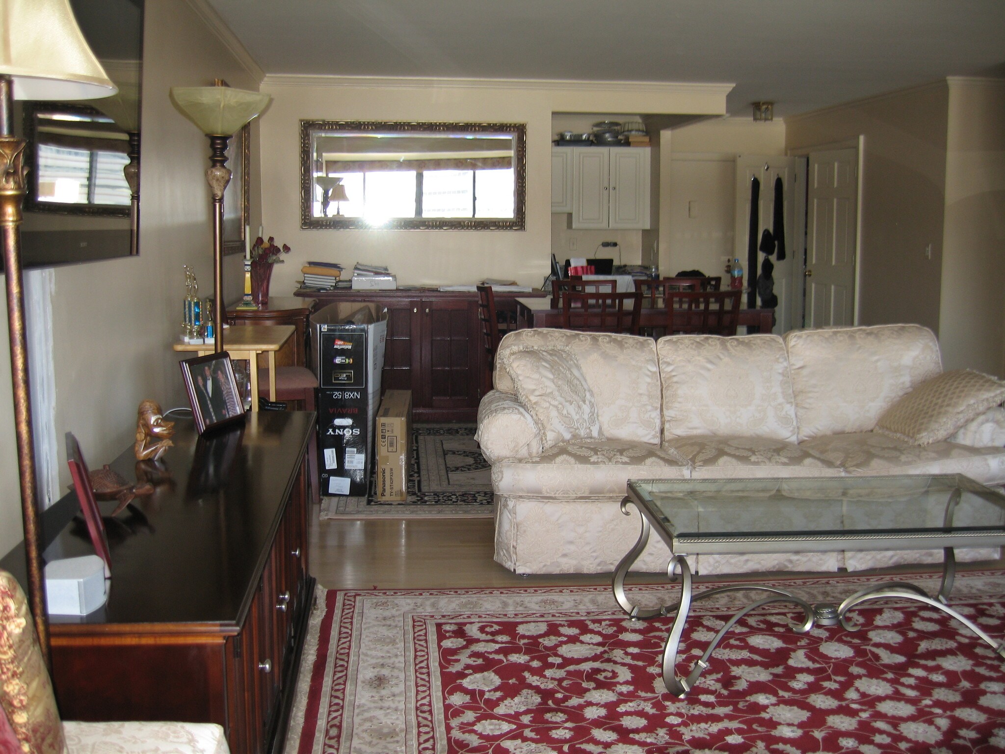 view from enclosed balcony to kitchen - 6 Whittier Pl