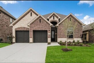 Building Photo - 5612 Amphora Ave