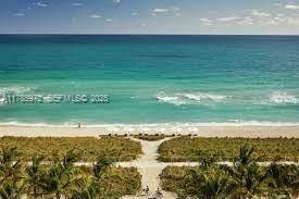 Building Photo - 8855 Collins Ave