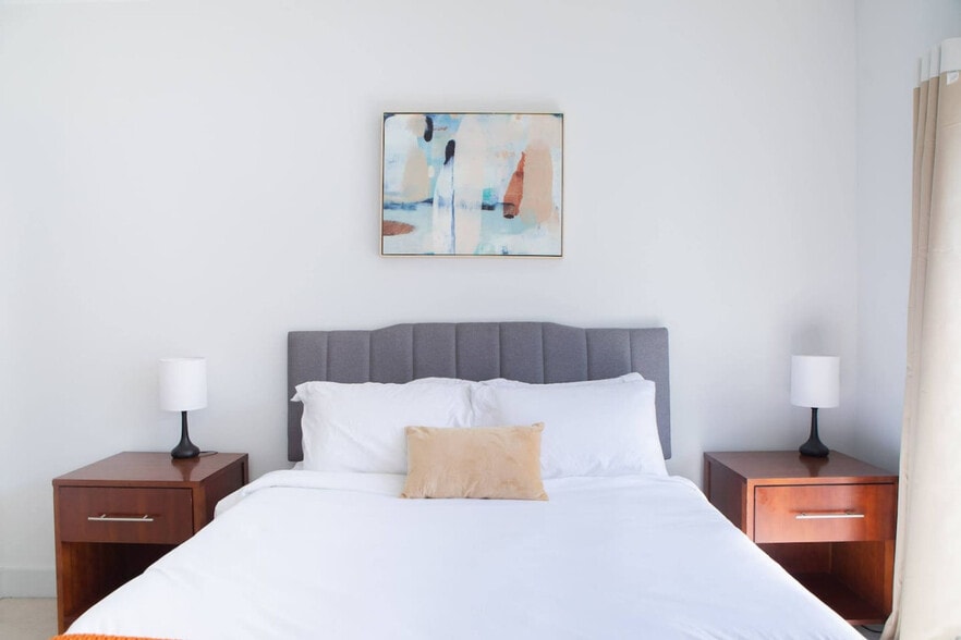 Building Photo - 132 N Jefferson St