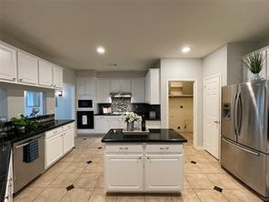 Building Photo - 6522 Portuguese Bend Dr