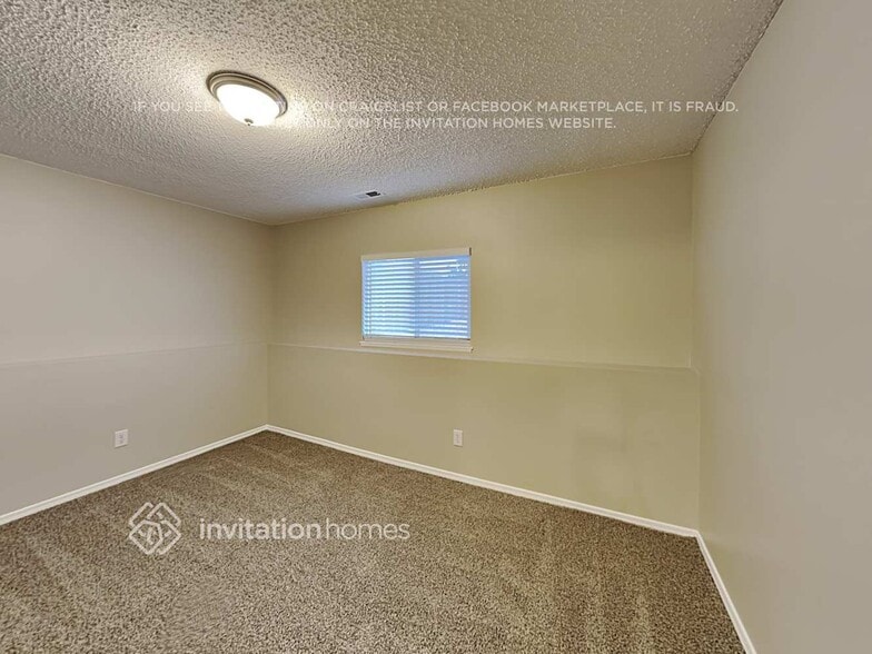 Building Photo - 859 Barn Owl Dr