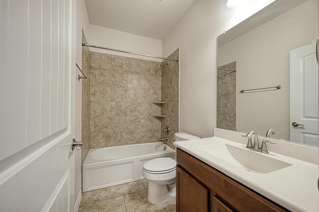 Building Photo - 10500 Crescendo Ln