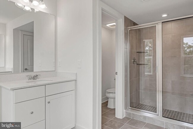 Building Photo - 1648 Sandpiper Bay Lp