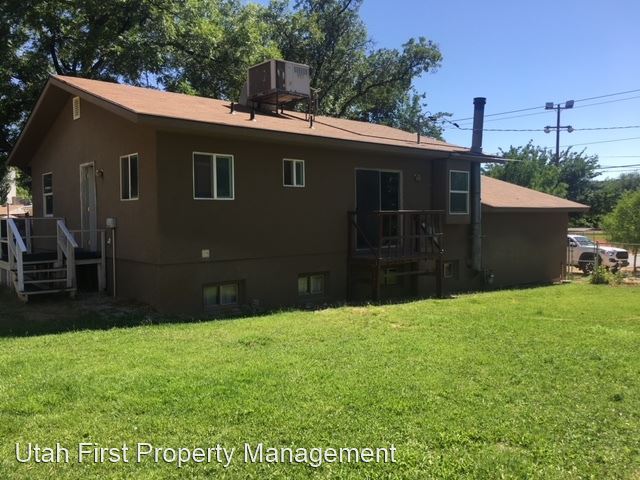 Building Photo - 4 br, 3 bath House - 65 S Main St