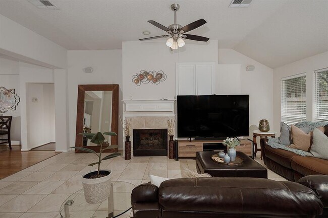 Building Photo - 86 N Veranda Ridge Dr
