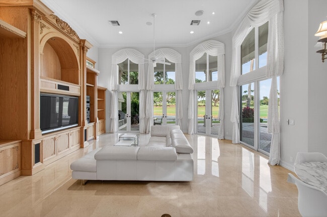 Building Photo - 331 Mizner Lake Estates Dr