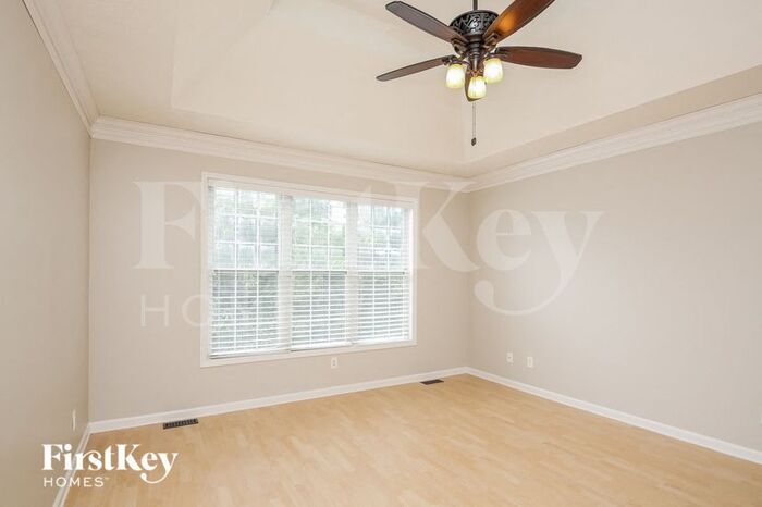 Building Photo - 4180 Chatham View Dr