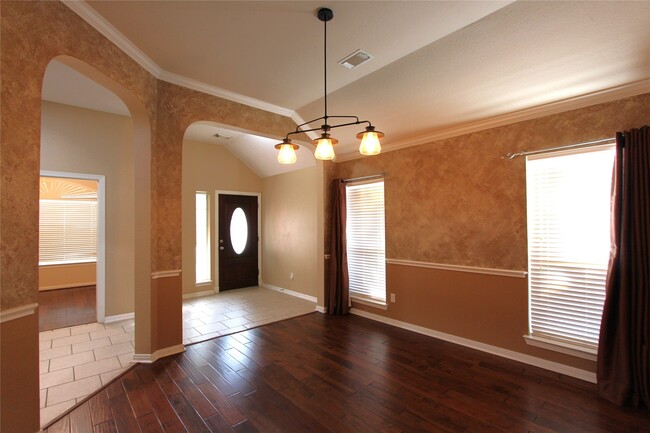 Building Photo - 8719 Preston Field Ln