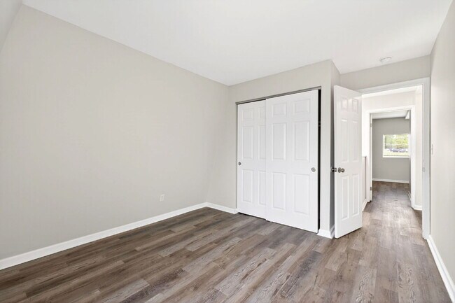 Building Photo - 931 Waycross Rd