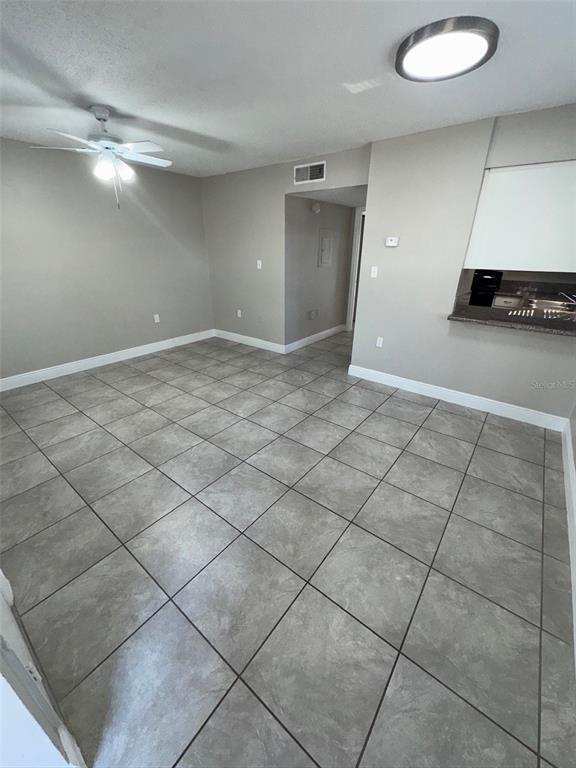 Building Photo - 1177 Bentley Rd