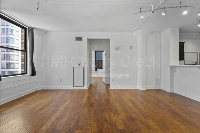 Building Photo - 444 17th St