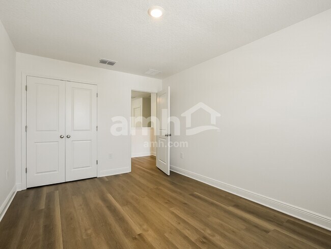 Building Photo - 1534 Blue Nile Pt