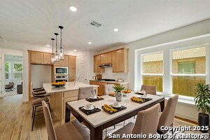 Building Photo - 10819 Bango Farms