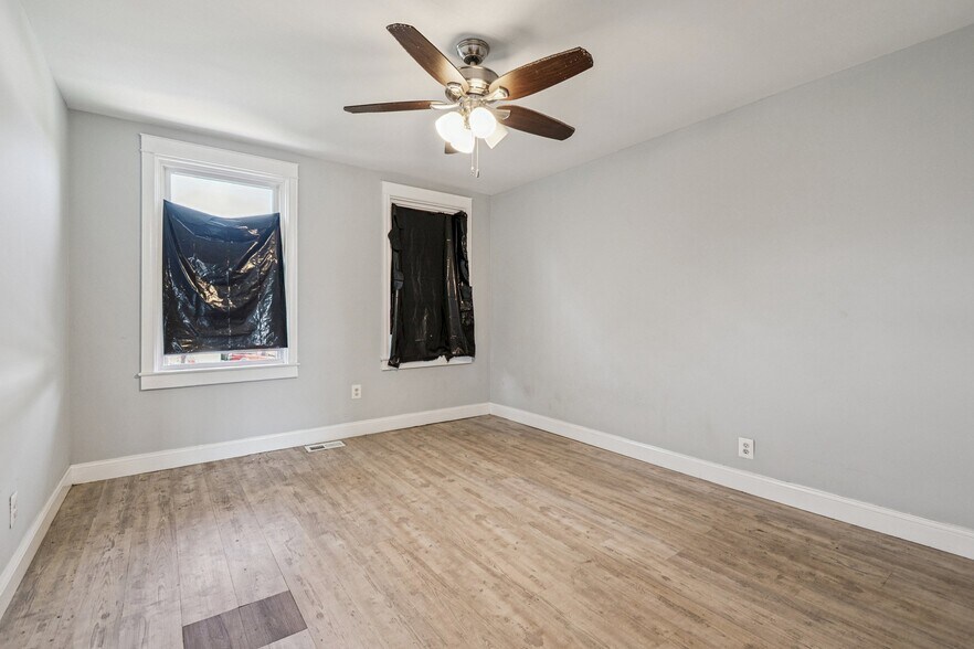 Building Photo - 3420 Erdman Ave