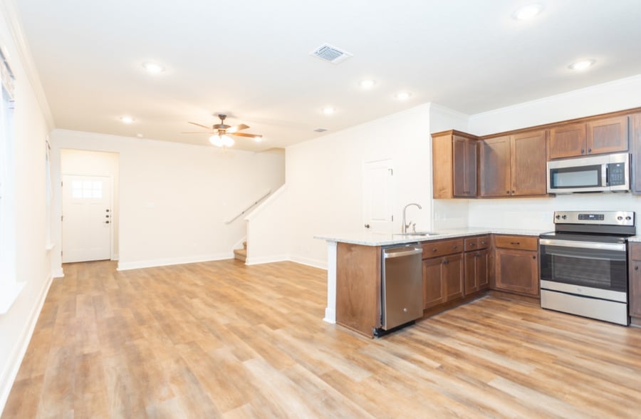 Kitchen - 13810 Enzo Gate