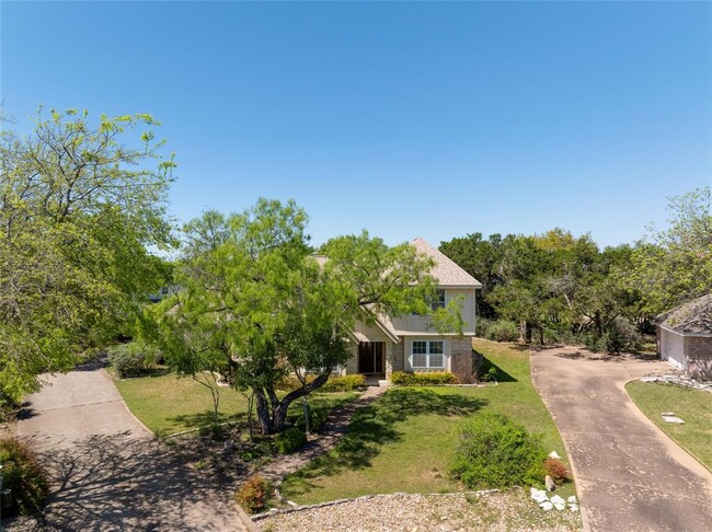 Building Photo - 109 Vinca Dr