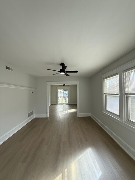 Building Photo - 104 Forrest Ave