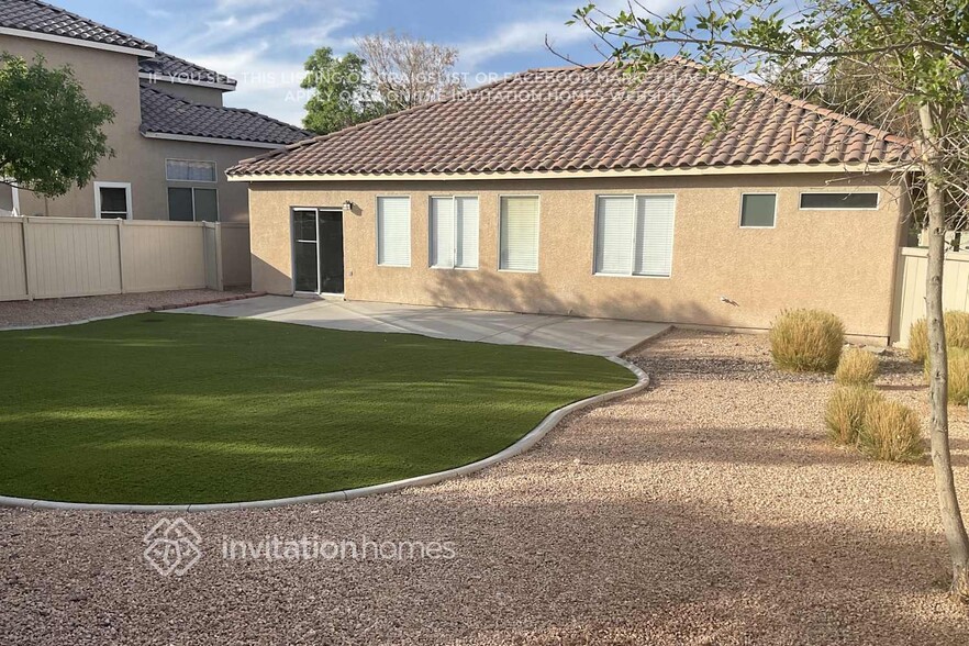 Building Photo - 1119 Cove Palisades Dr