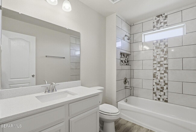 Building Photo - 12253 Desert Dove Ave