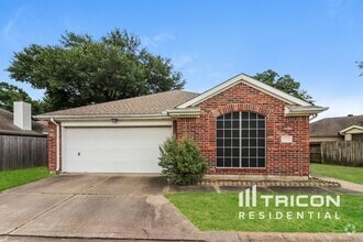 Building Photo - 10326 Emerald Oaks Dr