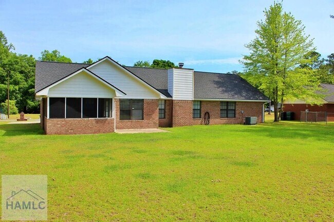 Building Photo - 180 Waters Ave