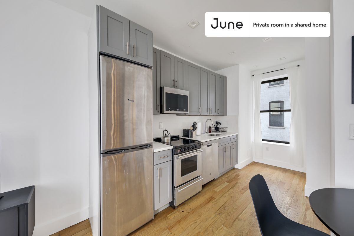 Building Photo - Room in Shared 4 bed/2 bath home