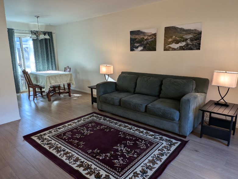 Building Photo - 1808 Indian Meadows Ln