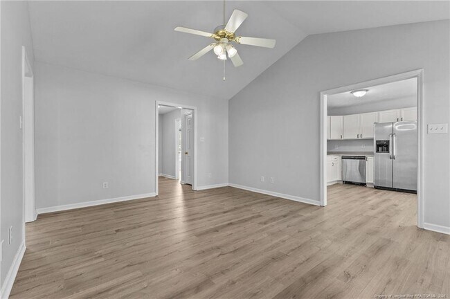 Building Photo - 7780 Buttonwood Ave