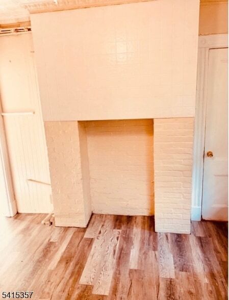 Building Photo - 144 Lawrence St