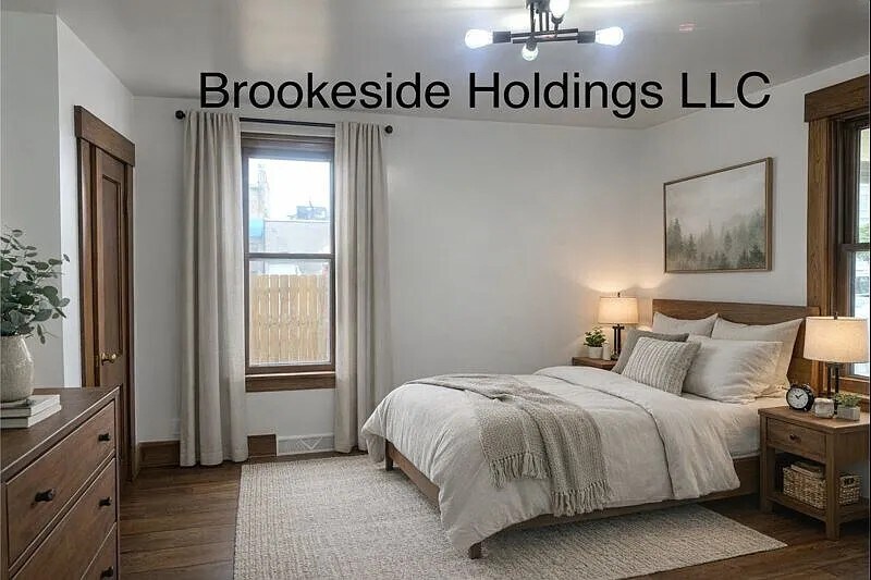 Building Photo - 33 Washington St