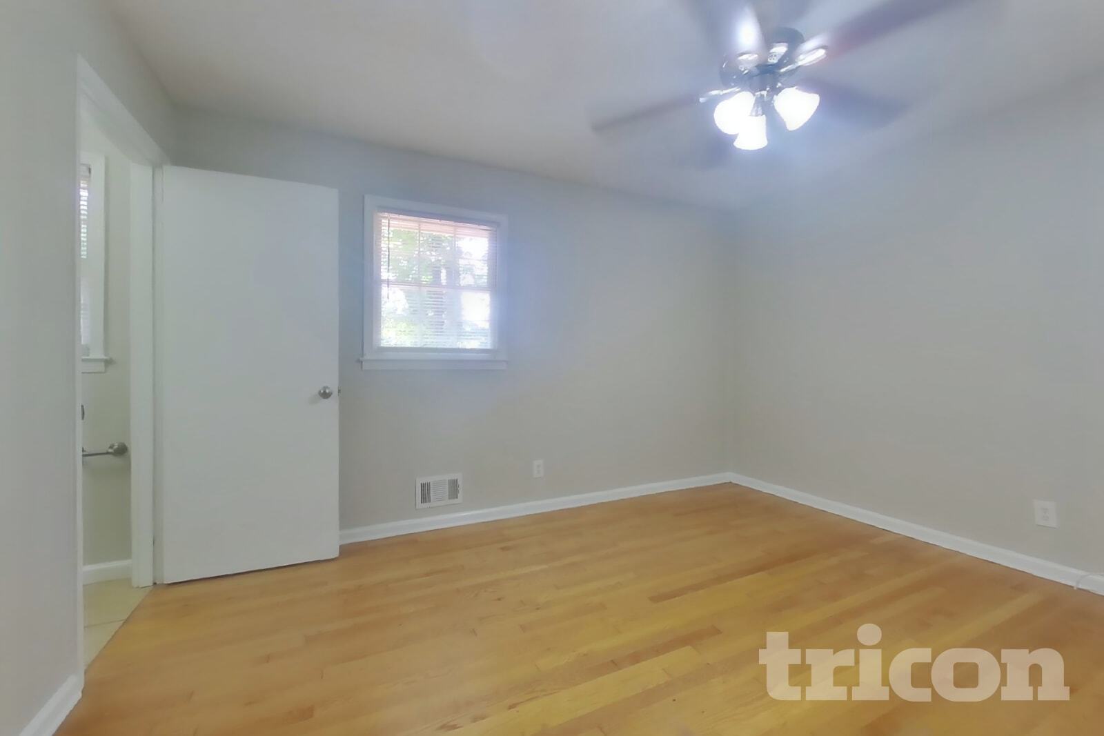 Building Photo - 2301 Cochise Dr