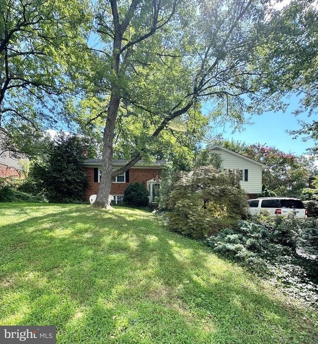 Primary Photo - 7405 Range Rd