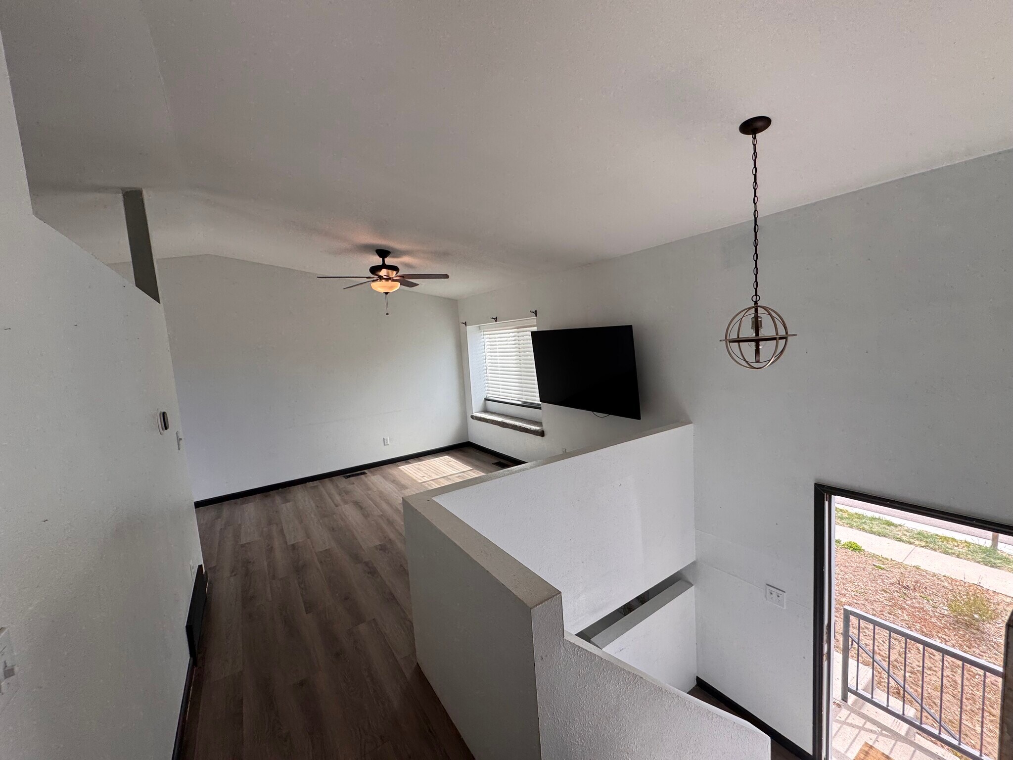 Building Photo - 7624 Montarbor Dr