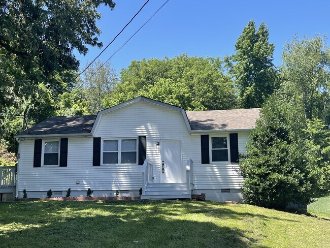 Building Photo - "Charming 3-Bed Home on Cherry Tree Drive ...